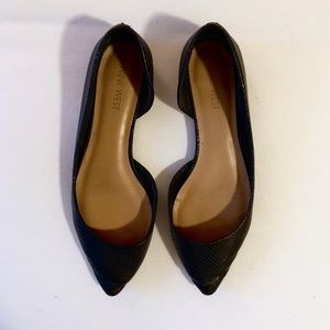 Nine West black pointed flats